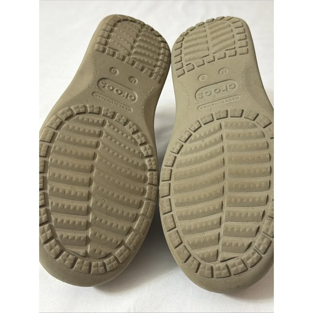 Crocs 202056 Men's Santa Cruz Slip-On Canvas‎ Boat Shoes Men's 8 Gym Comfy Shoe